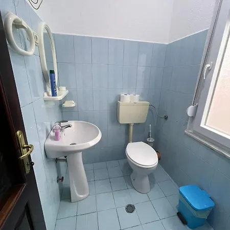 Eiffel's 3* Piskupat