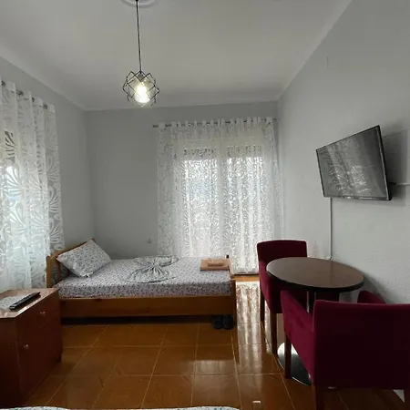 بيت ضيافة Eiffel's